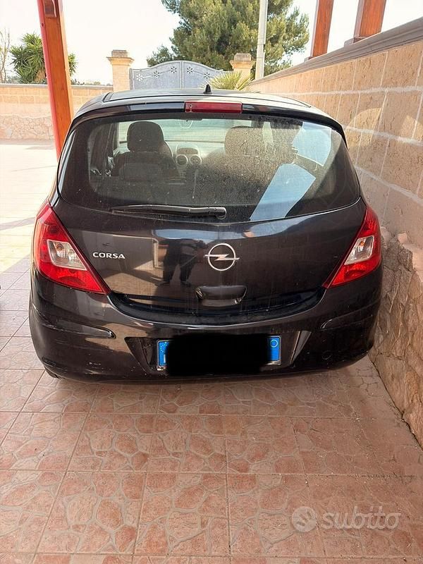 Usata Opel Corsa 80 CV (58 kW) 2008 Nero Utilitaria