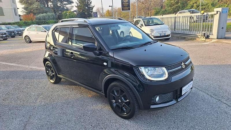 Usata Suzuki Ignis Cool 90 CV (66 kW) 2020 Nero Utilitaria