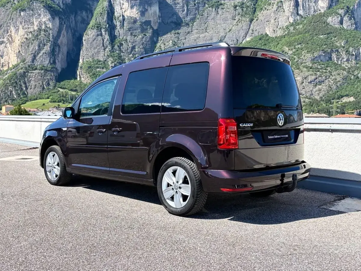 Usata VW Caddy Comfortline 150 CV (110 kW) 2019 Lilla Monovolume