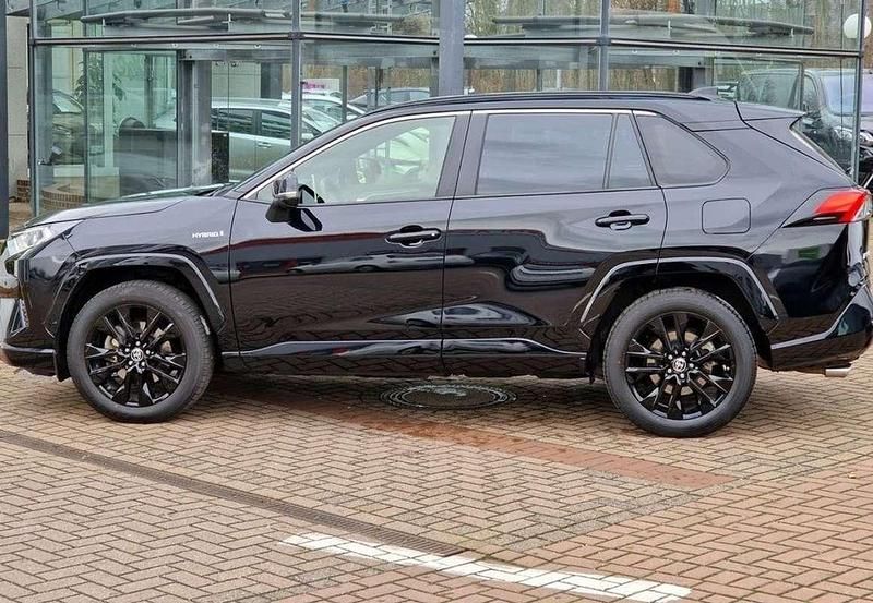 Usata Toyota RAV4 Hybrid Style 155 CV (114 kW) 2020 SUV