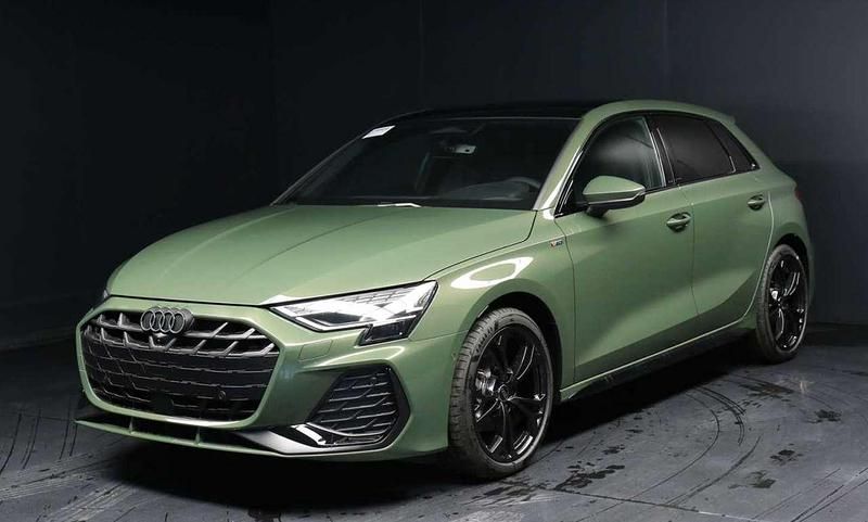 Nuova Audi A3 S-Line 150 CV (110 kW) 2025 Verde district met. Berlina