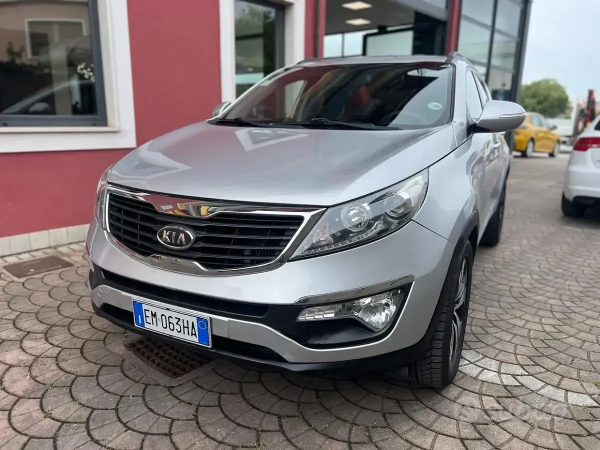 Usata Kia Sportage Active 116 CV (85 kW) 2012 Grigio SUV