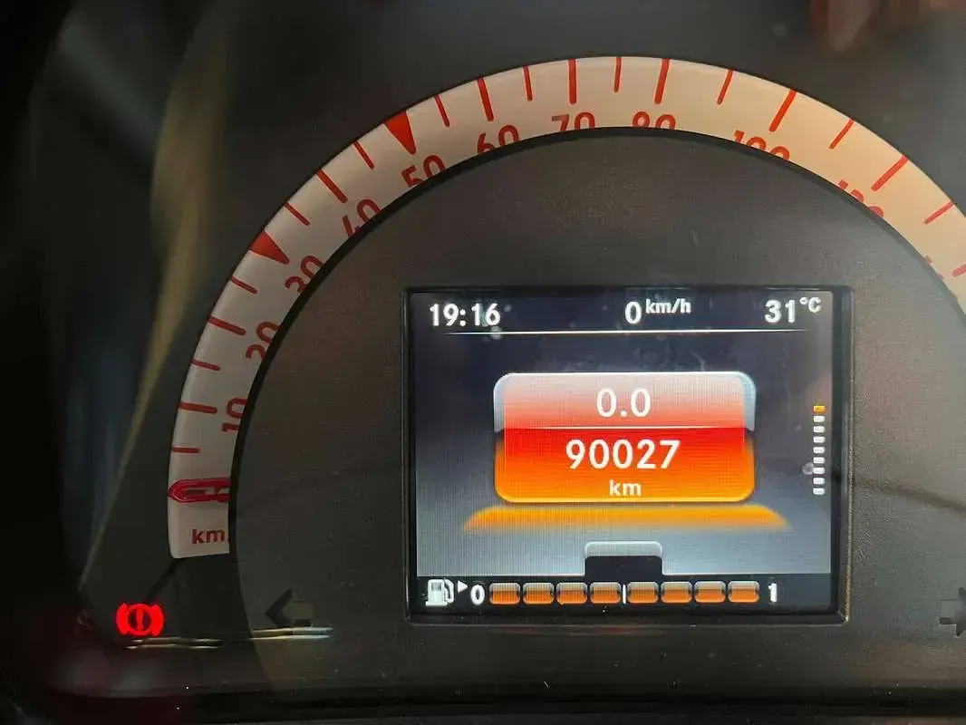 Usata Smart ForFour 84 CV (61 kW) 2017 Argento Utilitaria