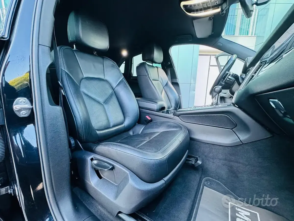 Usata Porsche Macan S 250 CV (183 kW) 2015 Nero SUV