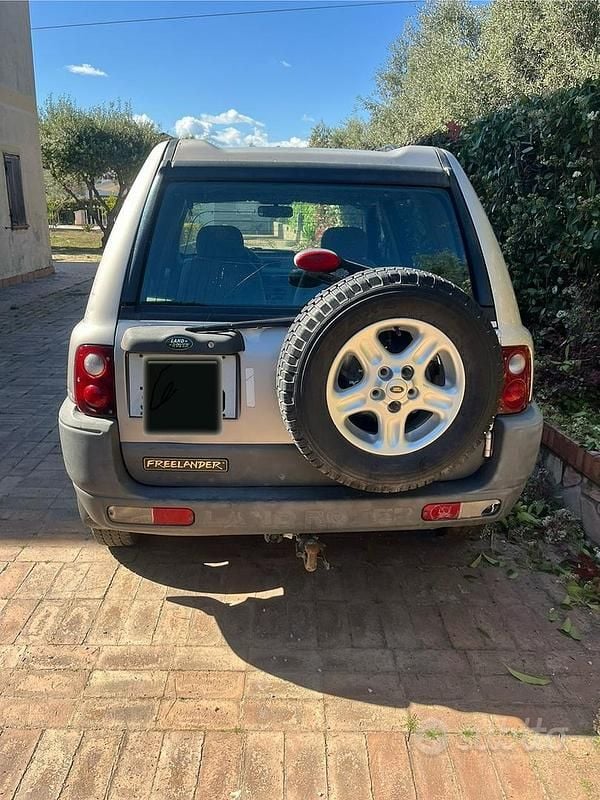 Usata Land Rover Freelander 97 CV (71 kW) 1999 Grigio SUV