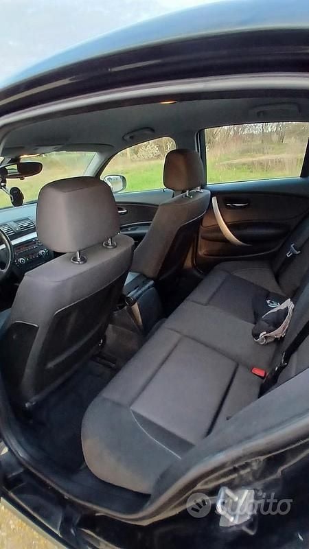 Usata BMW 118 Efficient Dynamics 143 CV (105 kW) 2009 Nero Utilitaria