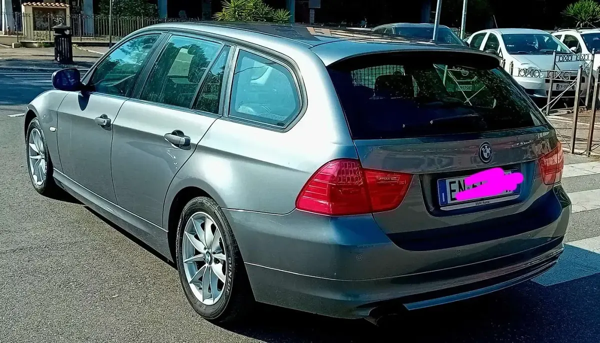 Usata BMW 316 116 CV (85 kW) 2012 Grigio Station wagon