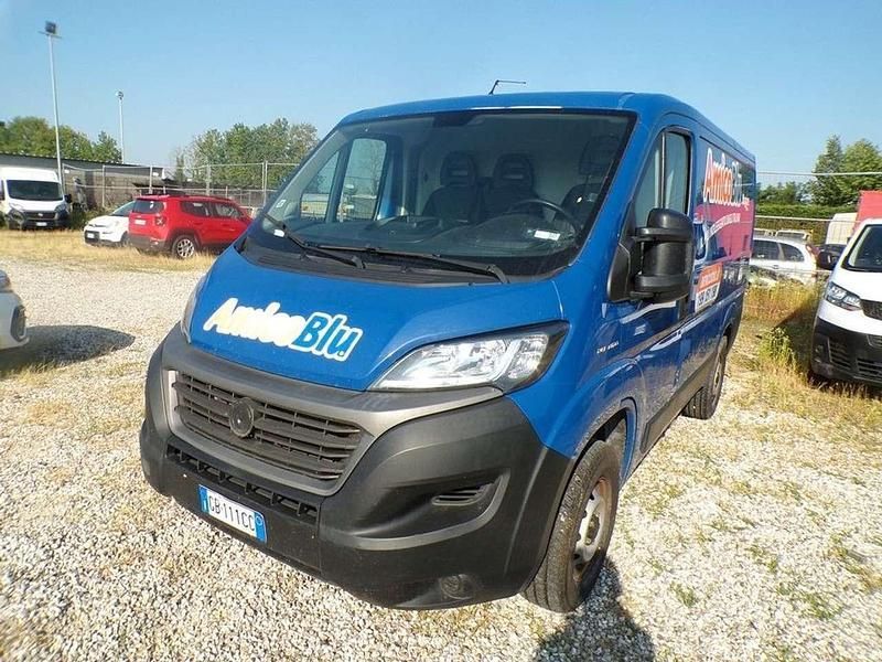 Usata Fiat Ducato 120 CV (88 kW) 2020 Blu/azzurro Furgone
