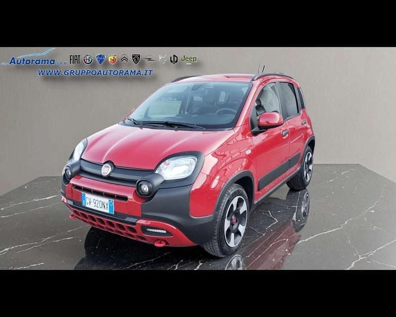 Usata Fiat Panda Cross Cross 69 CV (50 kW) 2024 Rosso Utilitaria