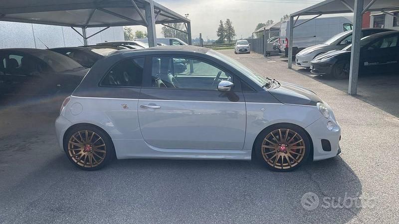 Usata Abarth 500C Custom 135 CV (99 kW) 2013 Grigio Cabrio