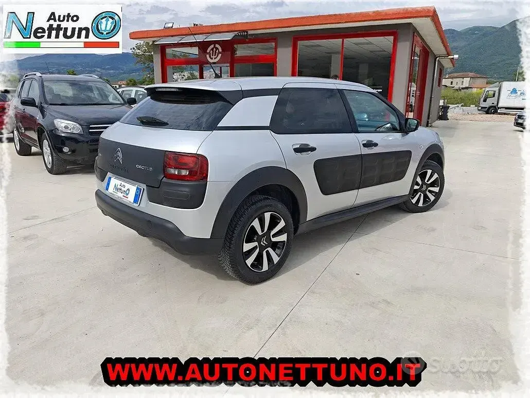 Usata Citroën C4 Shine 99 CV (72 kW) 2017 Grigio Berlina