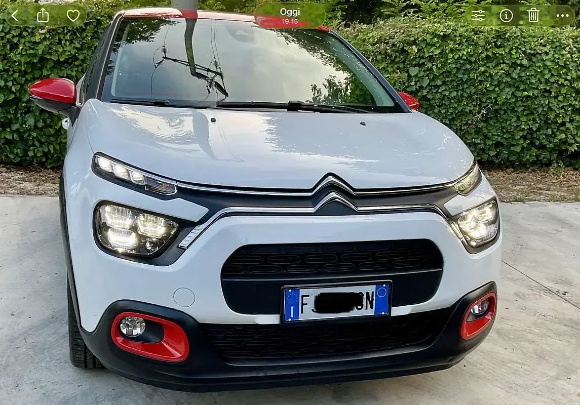 Usata Citroën C3 Shine 110 CV (80 kW) 2017 Bianco Berlina