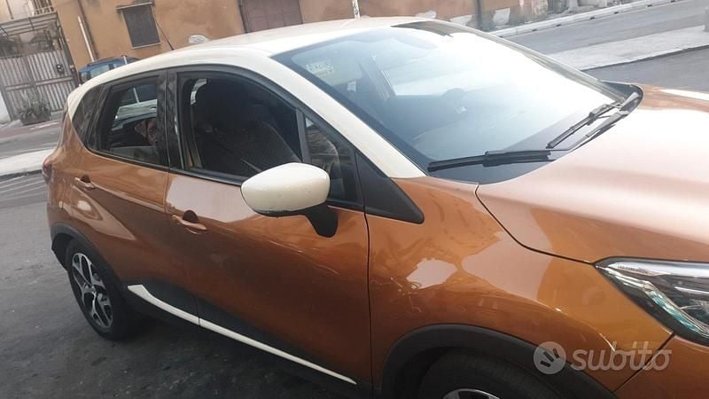 Usata Renault Captur 90 CV (66 kW) 2017 SUV
