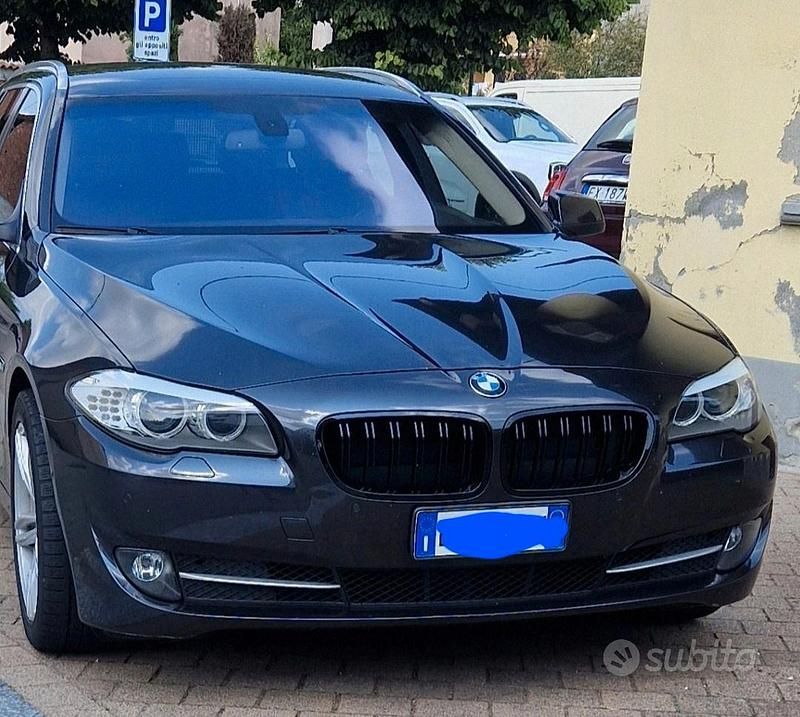 Usata BMW 530 245 CV (180 kW) 2011 Grigio Station wagon