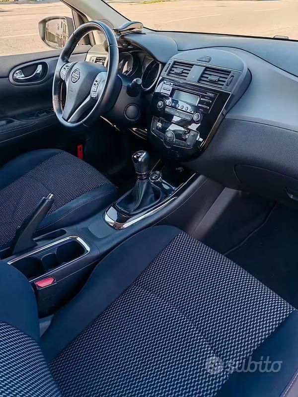 Usata Nissan Pulsar 110 CV (80 kW) 2017 Grigio Utilitaria