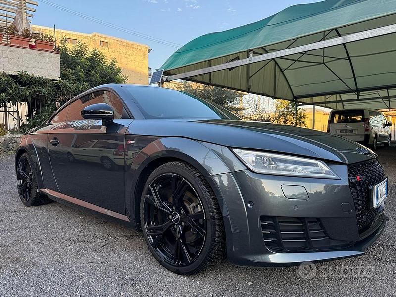 Grigio Usata 2018 Audi TT S-Line Coupé | 26.990 € (Ottimo prezzo) - Immagine 1/4