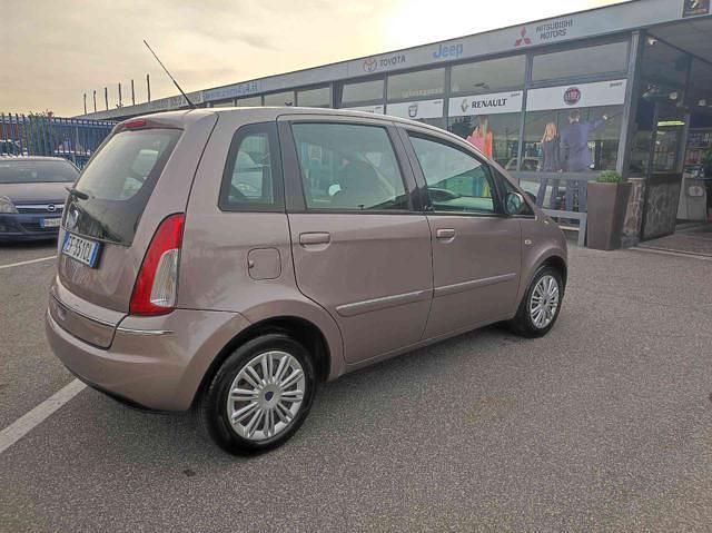 Usata Lancia Musa 95 CV (69 kW) 2010 Altro Monovolume