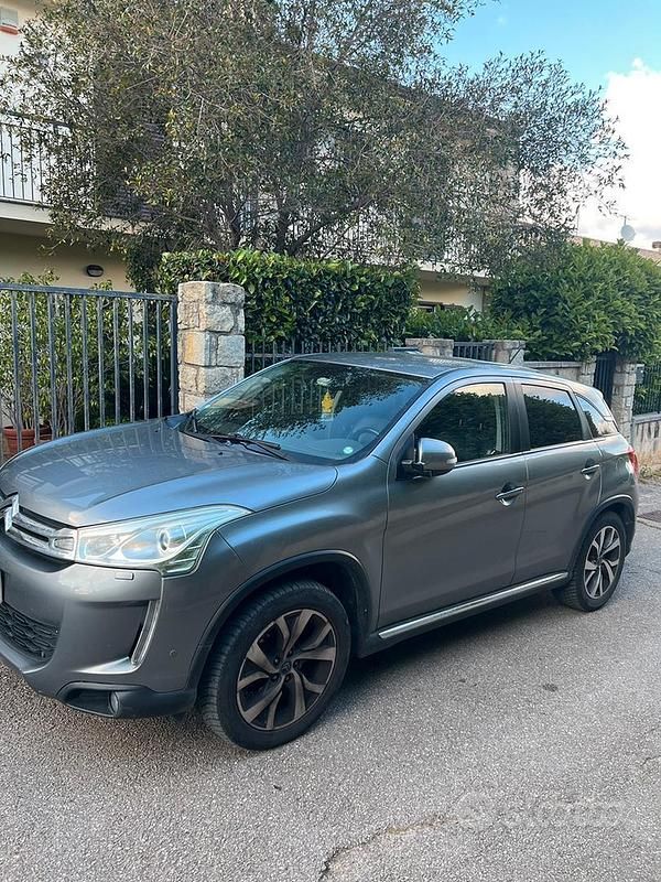 Usata Citroën C4 Aircross Exclusive 114 CV (83 kW) 2014 Grigio SUV