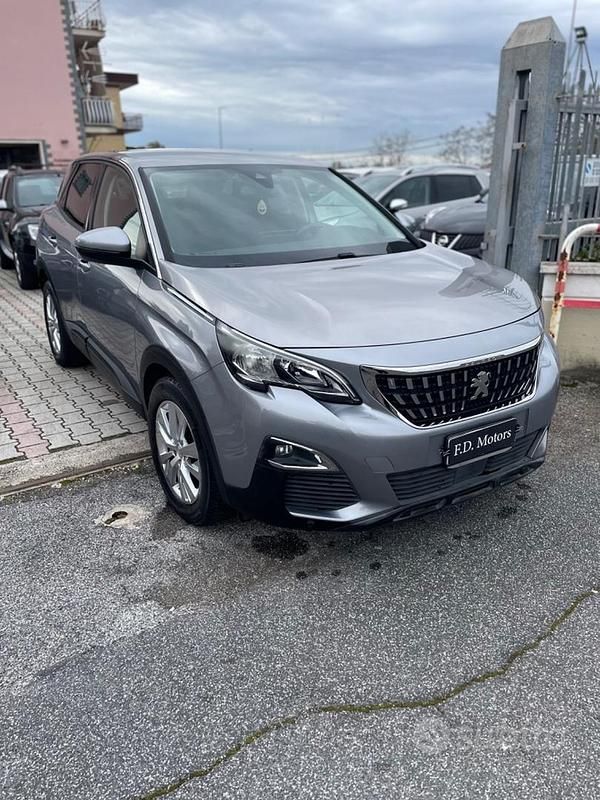 Usata Peugeot 3008 Business-Line 120 CV (88 kW) 2016 Grigio Station wagon