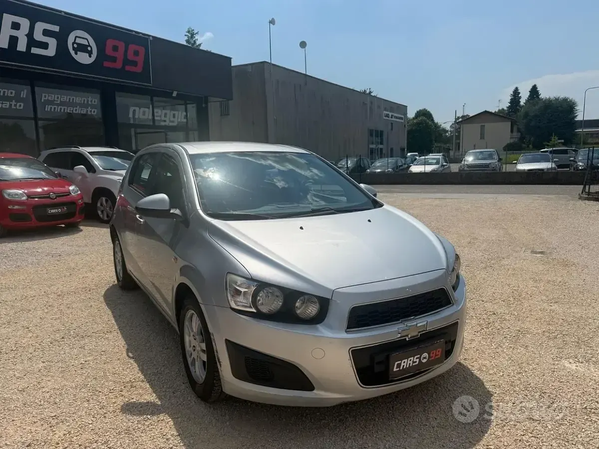 Usata Chevrolet Aveo LT 86 CV (63 kW) 2011 Grigio Berlina