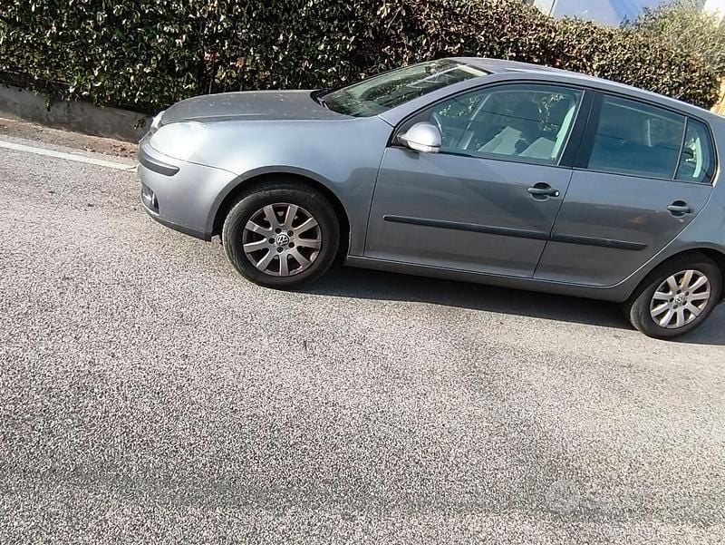 Usata VW Golf VI 2008 Grigio Utilitaria