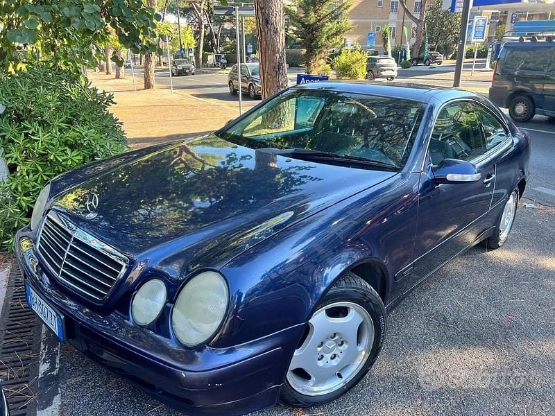 Usata Mercedes CLK200 136 CV (100 kW) 2000 Blu Coupé