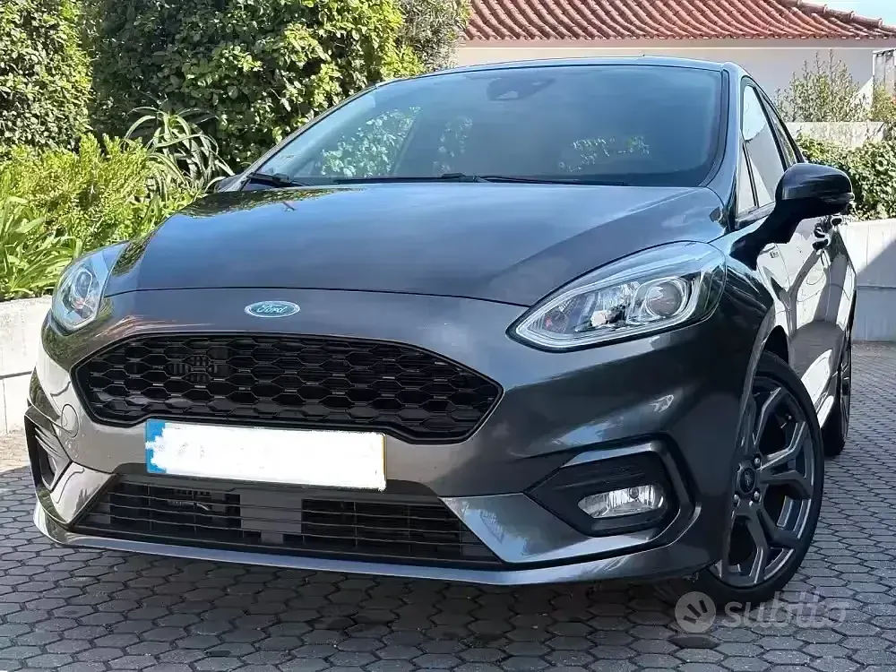 Usata Ford Fiesta ST-Line 100 CV (73 kW) 2019 Grigio Utilitaria