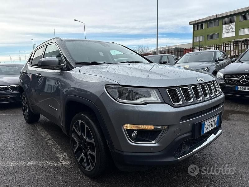 Usata Jeep Compass Limited 140 CV (102 kW) 2017 Grigio SUV