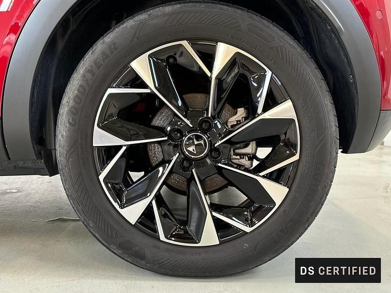 Usata DS Automobiles DS3 Crossback E-Tense Opera 2023 Rosso SUV