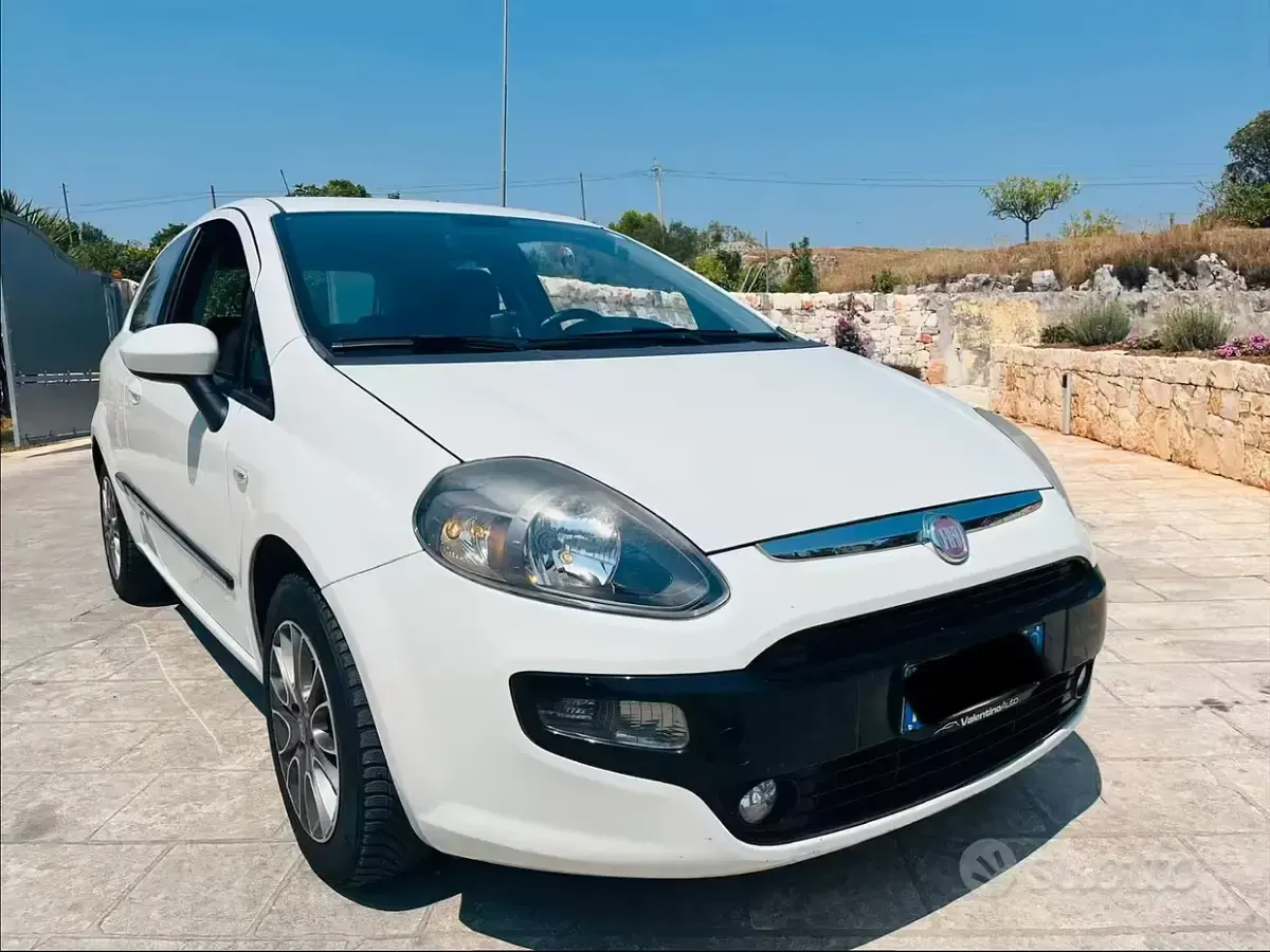 Usata Fiat Punto Evo 77 CV (56 kW) 2011 Utilitaria