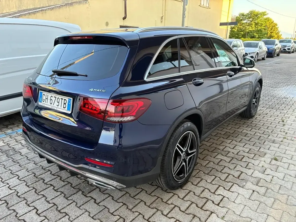 Usata Mercedes GLC220 Premium 194 CV (142 kW) 2022 Blu SUV