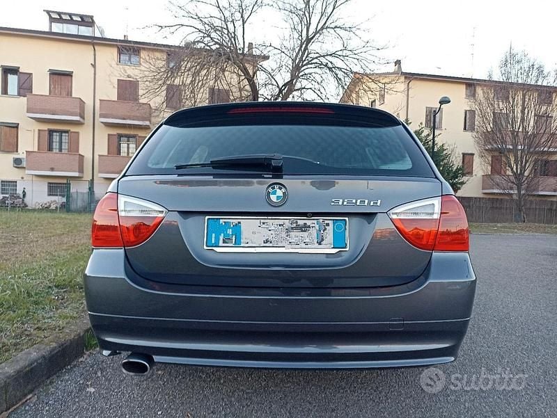 Usata BMW 320 Efficient Dynamics 177 CV (130 kW) 2008 Station wagon