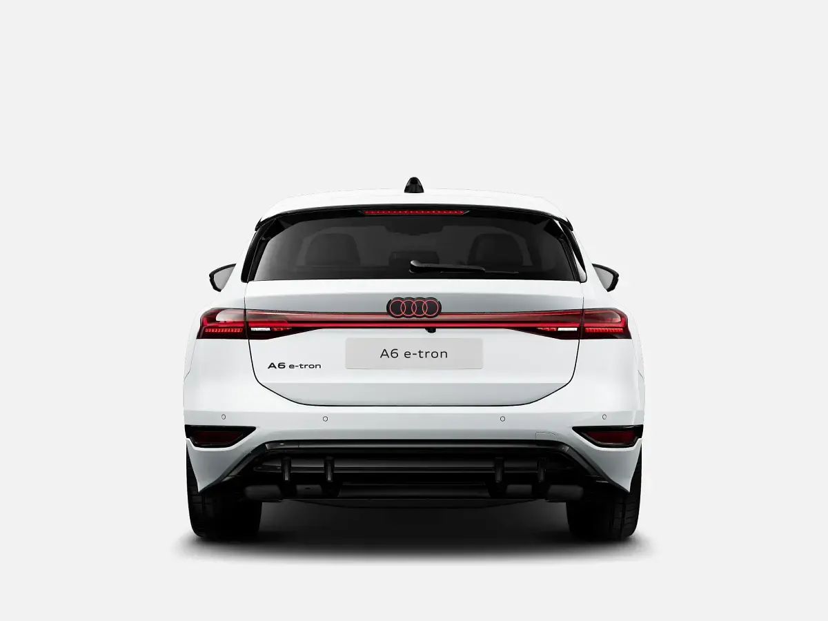 Nuova Audi A6 e-tron S-Line 119 kW (163 CV) 2026 Bianco ghiaccio metallizzato Station wagon