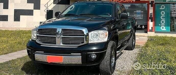 Nero Usata 2008 Dodge Ram Pick-up | 29.990 € (Buon prezzo) - Immagine 1/4