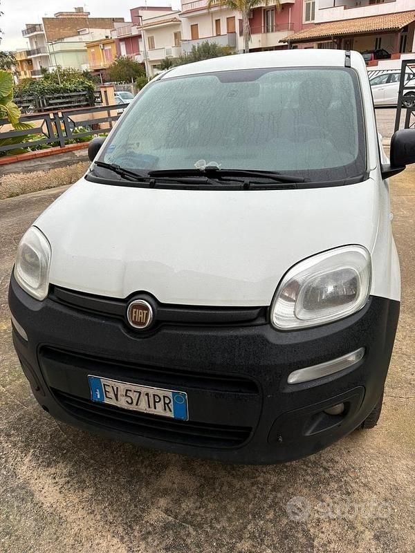 Usata Fiat Panda 4x4 75 CV (55 kW) 2014 Bianco Utilitaria
