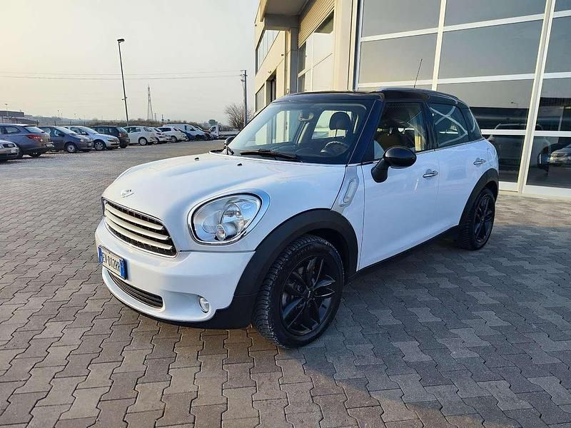 Usata Mini Cooper D Countryman 111 CV (81 kW) 2014 Bianco SUV