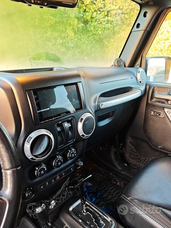 Usata Jeep Wrangler Sahara 200 CV (147 kW) 2013 SUV