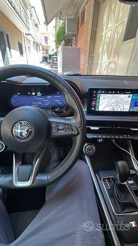 Usata Alfa Romeo Tonale Sprint 131 CV (96 kW) 2022 Nero SUV