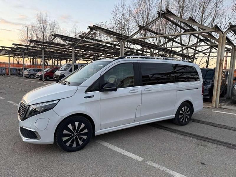 Usata Mercedes EQV300 69 kW (95 CV) 2022 Bianco Monovolume