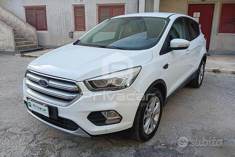 Usata Ford Kuga S 120 CV (88 kW) 2019 Bianco SUV