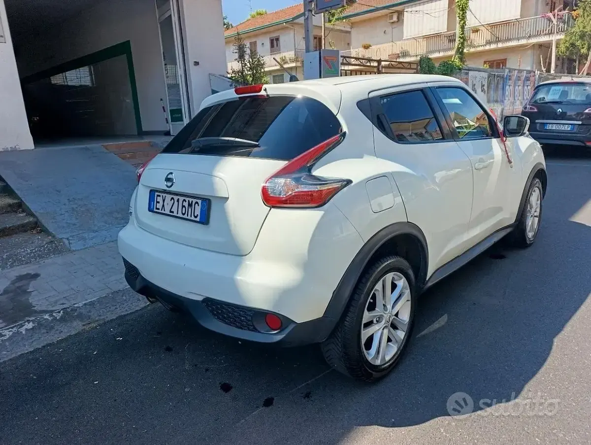 Usata Nissan Juke 115 CV (84 kW) 2014 Bianco SUV