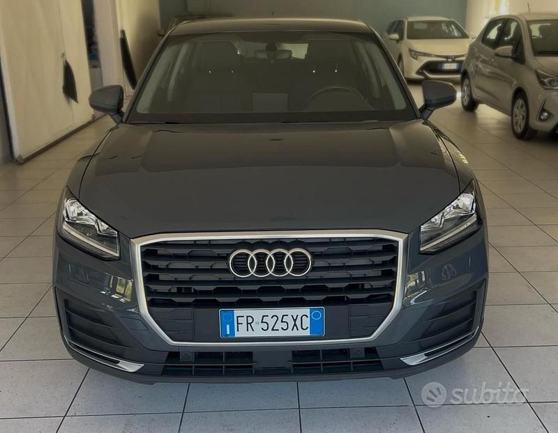Usata Audi Q2 Business 116 CV (85 kW) 2018 Grigio SUV