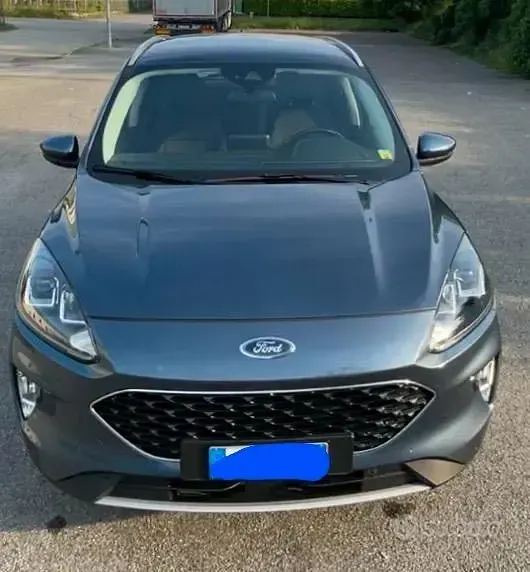 Usata Ford Kuga 120 CV (88 kW) 2020 Bluazzurro SUV