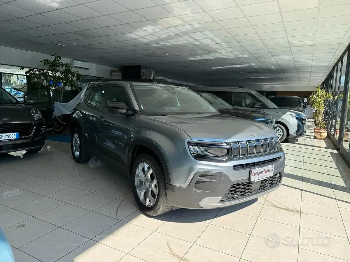 Usata Jeep Avenger Altitude 101 CV (74 kW) 2024 Grigio SUV