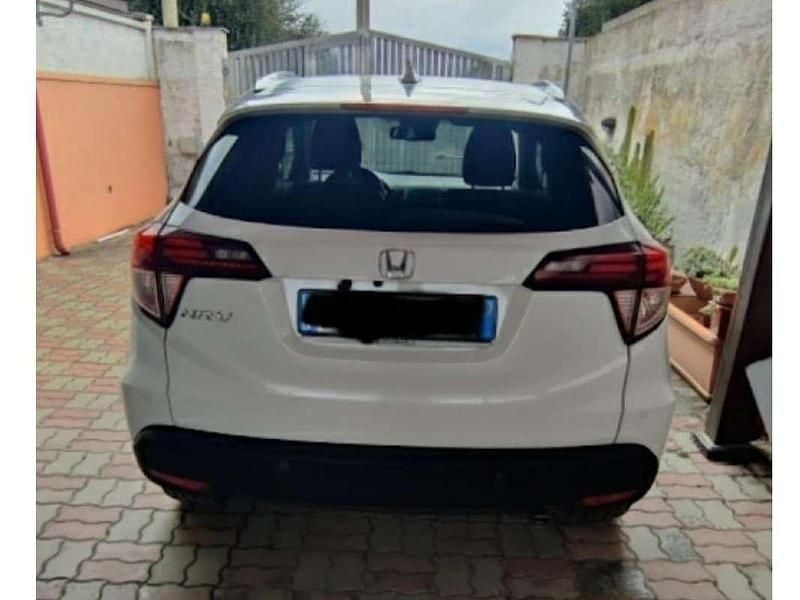 Bianco Usata 2017 Honda HR-V Executive SUV | 13.000 € (Buon prezzo) - Immagine 1/4