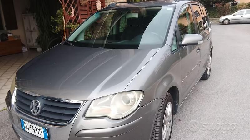 Usata VW Touran 109 CV (80 kW) 2007 Grigio Monovolume