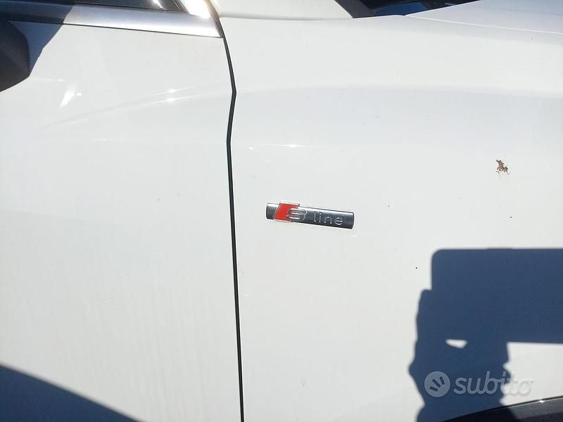 Usata Audi Q3 150 CV (110 kW) 2022 Bianco SUV