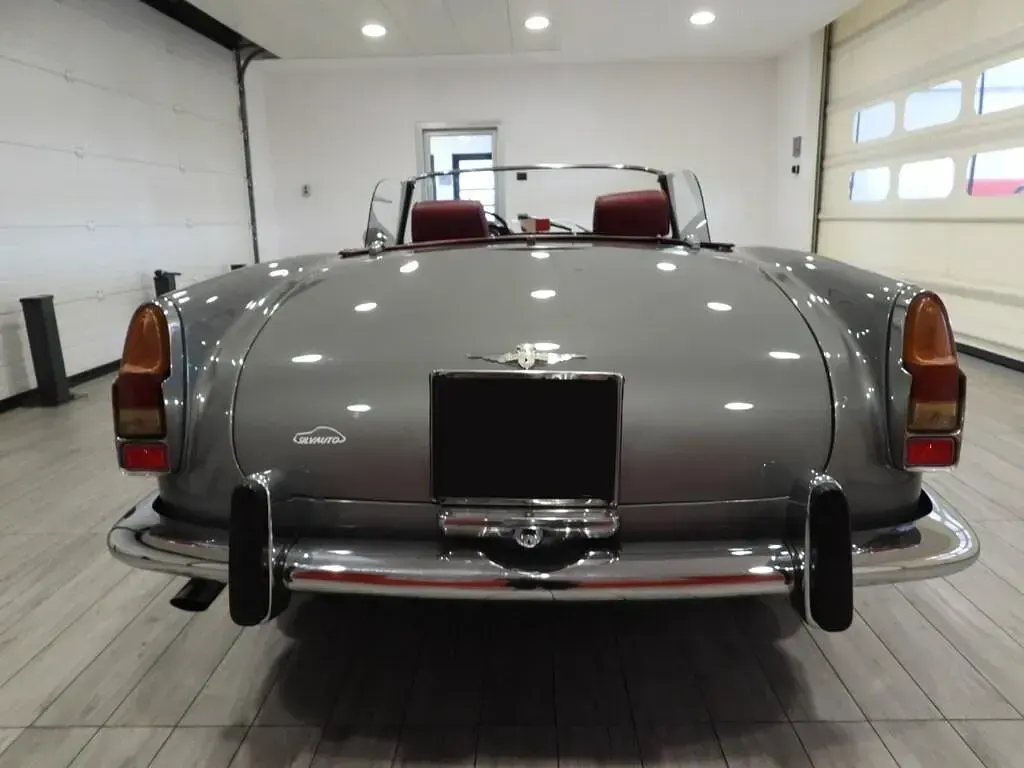 Usata Alfa Romeo 2000 115 CV (84 kW) 1959 Grigio Cabrio
