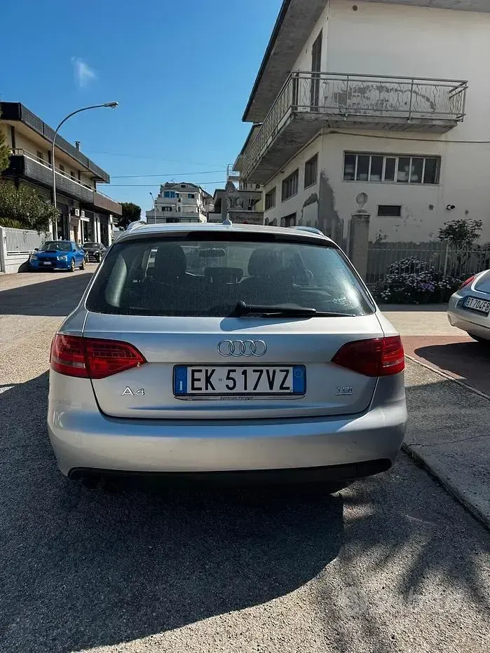 Usata Audi A4 170 CV (125 kW) 2012 Grigio Station wagon