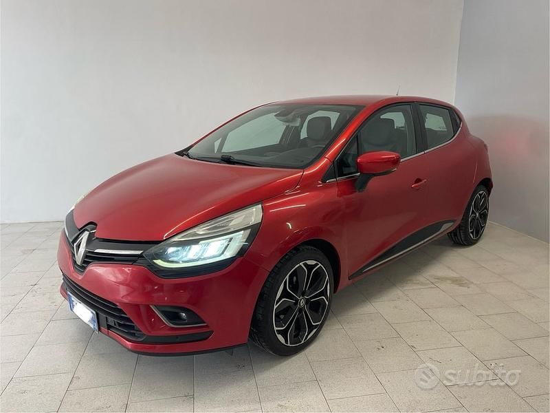 Usata Renault Clio IV Intens 90 CV (66 kW) 2017 Rosso Berlina